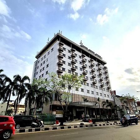 Royal Asia Hotel Palembang Ngoại thất bức ảnh