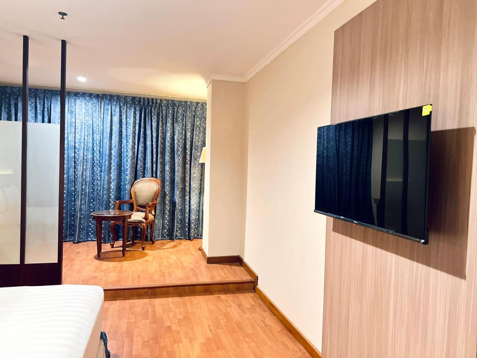 Royal Asia Hotel Palembang Ngoại thất bức ảnh