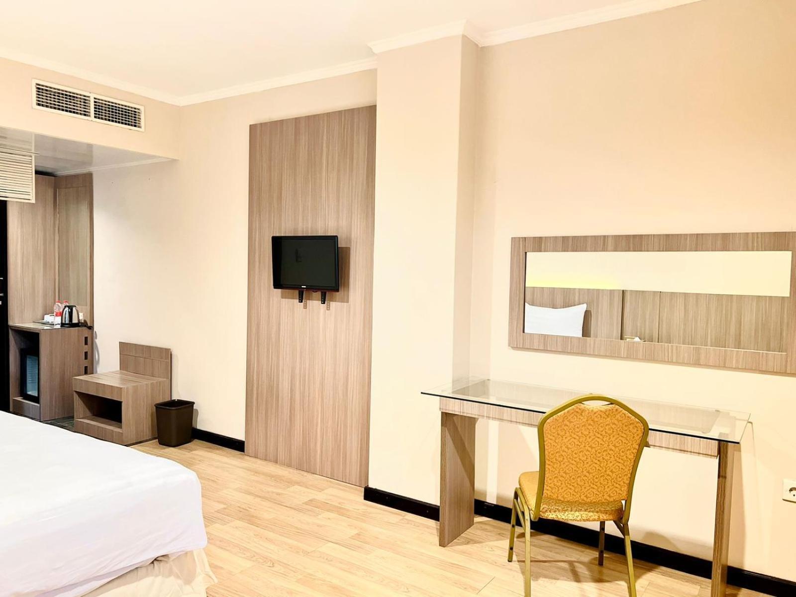 Royal Asia Hotel Palembang Ngoại thất bức ảnh