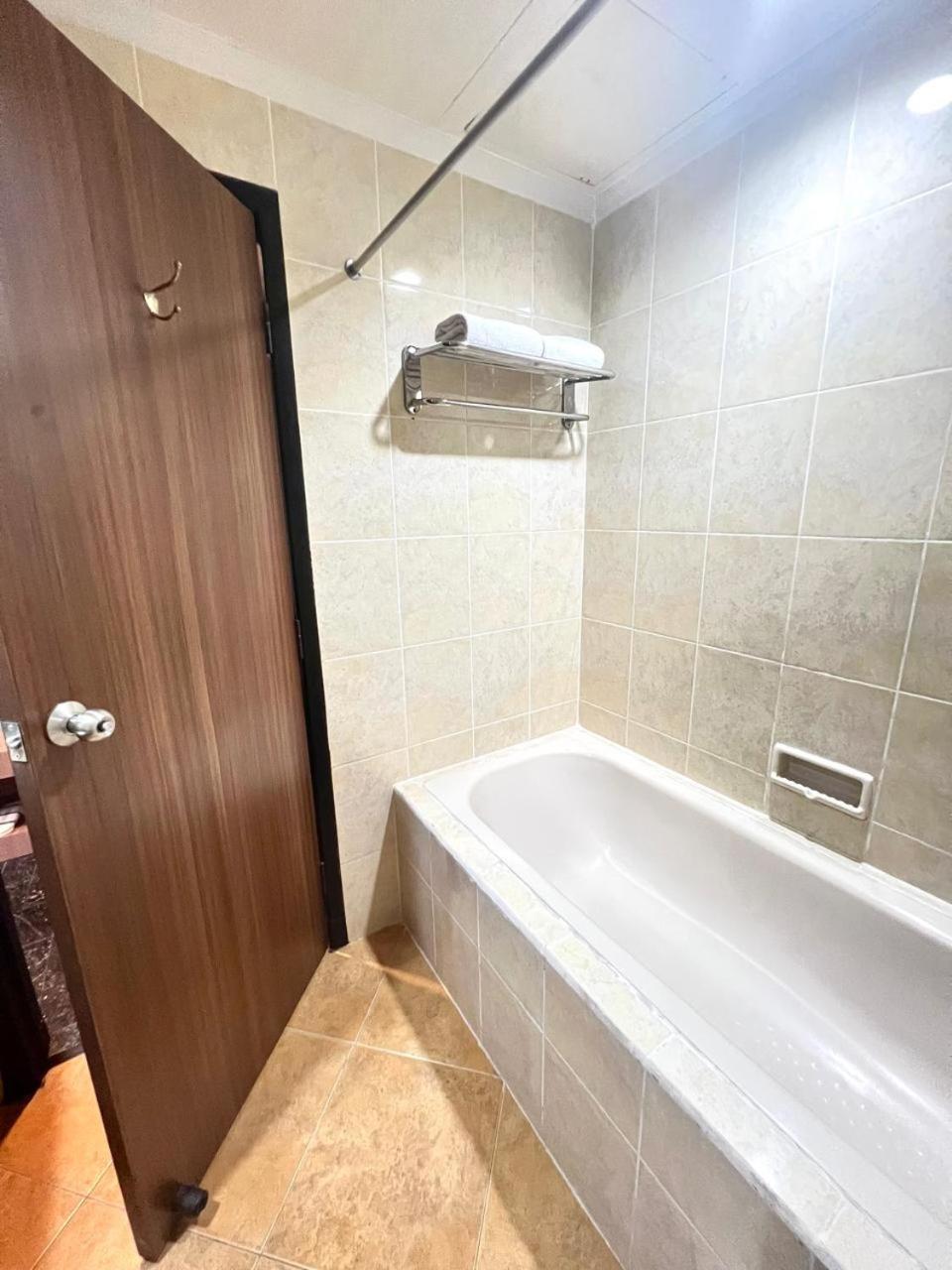 Royal Asia Hotel Palembang Ngoại thất bức ảnh